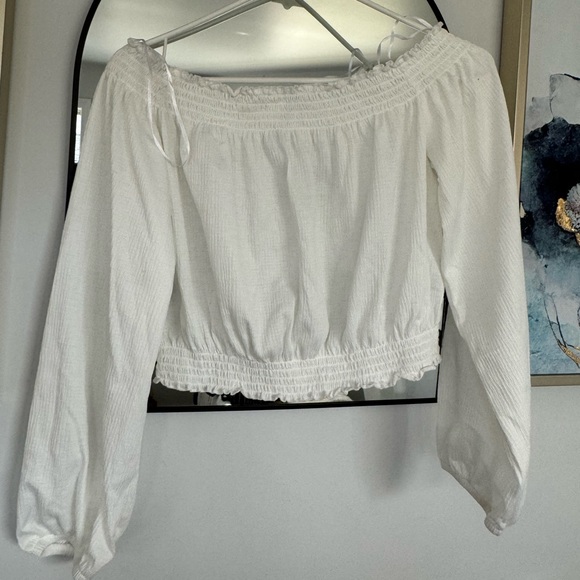 H&M off the shoulder top - Picture 1 of 2